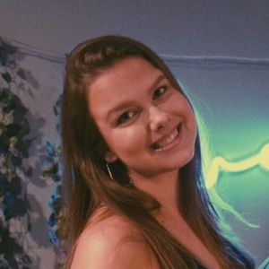 Meet your Posher, Mia